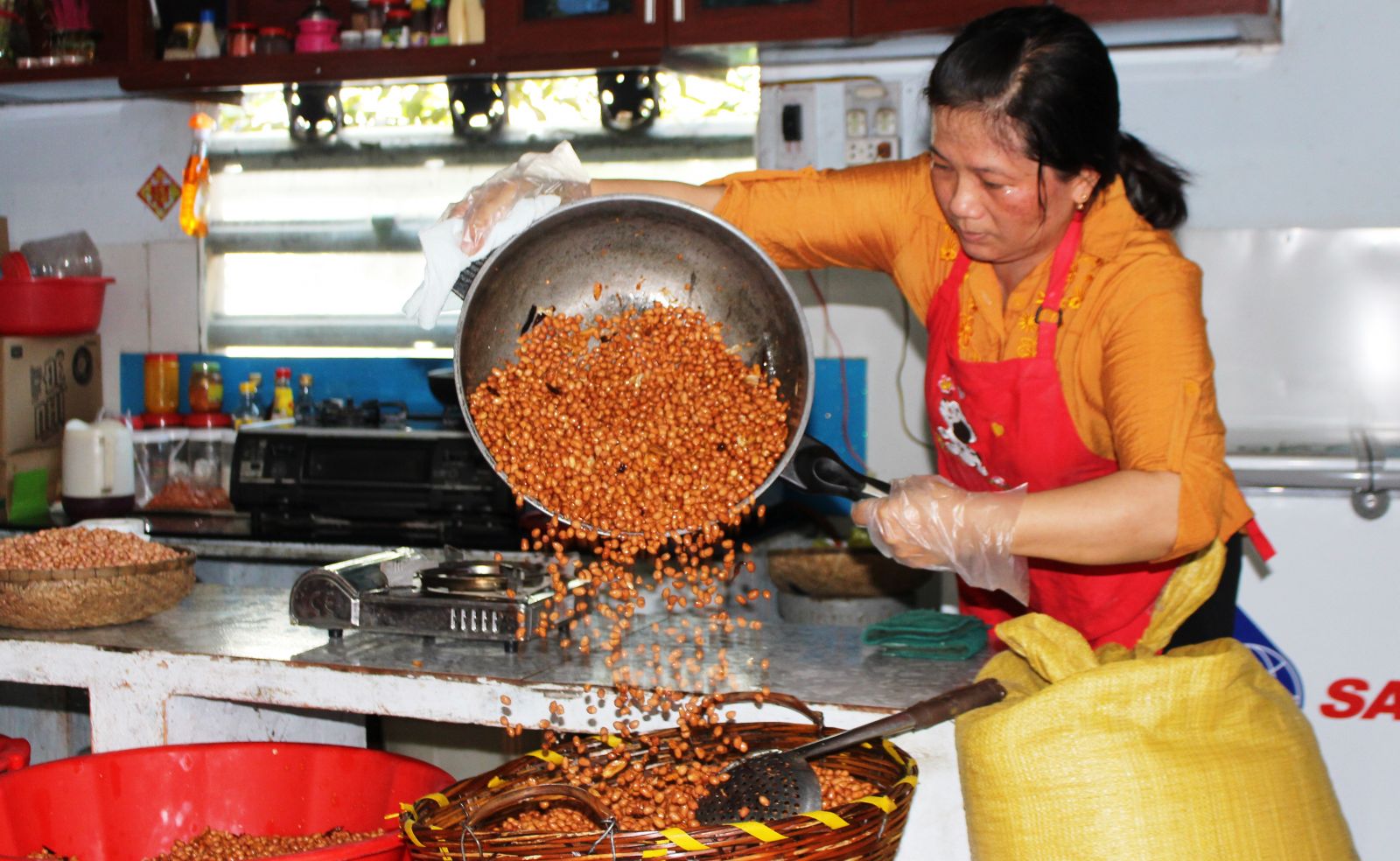 Đậu Phộng Rang Hữu Lộc